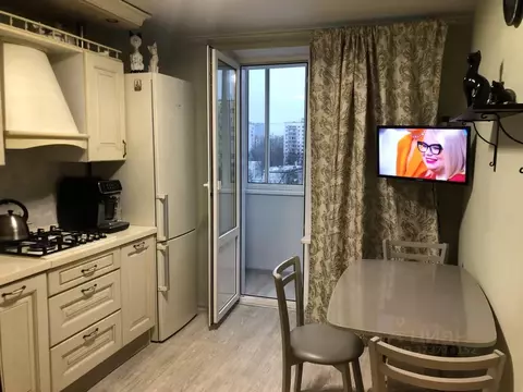 3-к кв. Москва ул. Новинки, 21 (66.0 м)