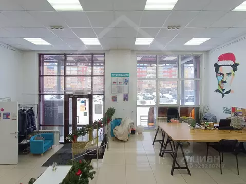 Помещение свободного назначения в Омская область, Омск ул. 10 лет ...