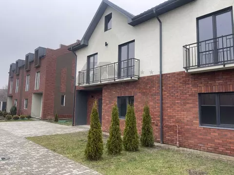 Таунхаус в Калининградская область, Калининград Букетная ул., 32 (153 ...