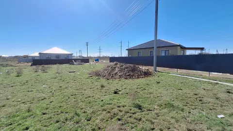 Участок в Астраханская область, Приволжский район, с. Фунтово-1 ул. ...