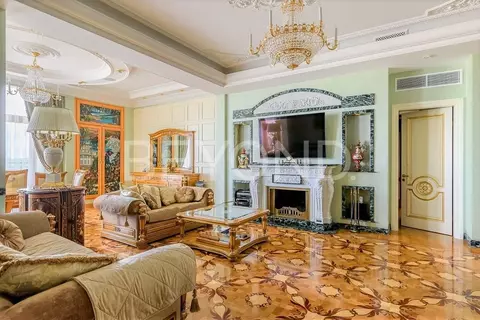 5-к кв. Санкт-Петербург Морской просп., 24 (350.0 м)