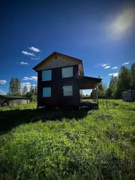 Дом в Новгородская область, Маловишерский район, Бургинское с/пос, д. ...