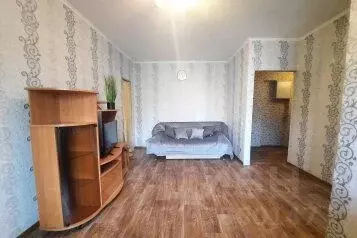 2-к кв. Пермский край, Пермь Комсомольский просп., 41 (45.0 м)