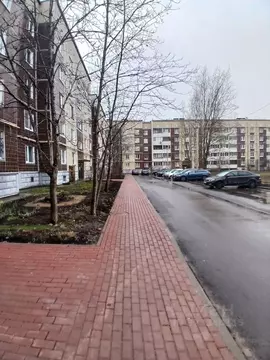 1-к кв. Ленинградская область, Гатчина ул. Рощинская, 21 (39.2 м)