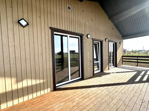 Дом в Новгородская область, Новгородский район, Савинское с/пос, пос. ...