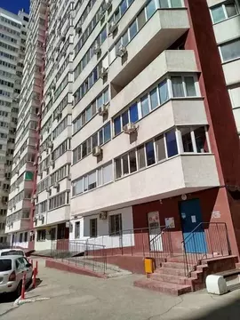 1-к кв. Самарская область, Самара Революционная ул., 4 (51.8 м)