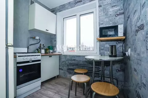 2-к кв. Белгородская область, Старый Оскол Интернациональный мкр, 48 ...