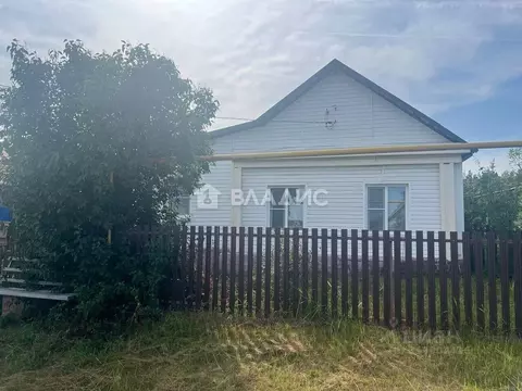 Дом в Пензенская область, Пензенский район, Золотаревка муниципальное ...