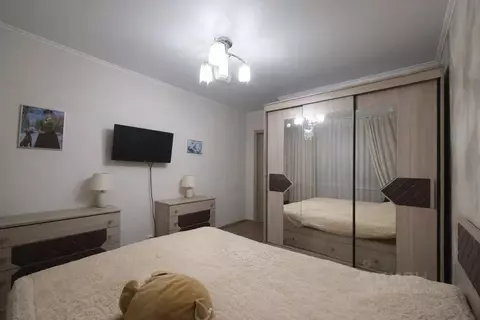 2-к кв. Краснодарский край, Краснодар ул. Гидростроителей, 61 (62.1 м)