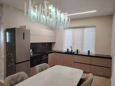 Дом в Самарская область, Тольятти ул. Викторова (120 м)