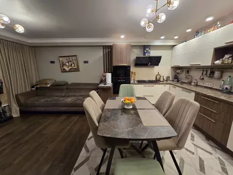 Дом в Московская область, Мытищи городской округ, пос. Вешки ул. ...