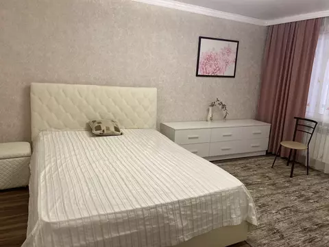 2-к кв. Краснодарский край, Геленджик Северный мкр, 2 (67.0 м)