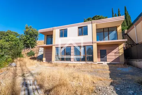 Дом в Крым, Ялта муниципальный округ, Восход пгт ул. Наташинская, 2К ...