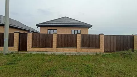 Дом в Краснодарский край, Динской район, Новотитаровская ст-ца ...