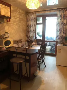 2-к кв. Самарская область, Тольятти ул. Фрунзе, 4 (50.5 м)