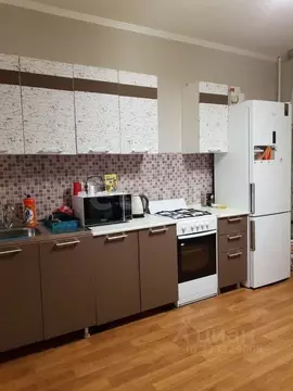 2-к кв. Ямало-Ненецкий АО, Новый Уренгой Строителей мкр, 5/1 (57.0 м)