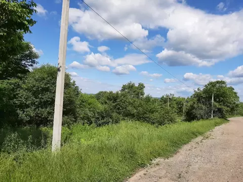 Участок в Приморский край, Надеждинский район, пос. Раздольное ул. ...