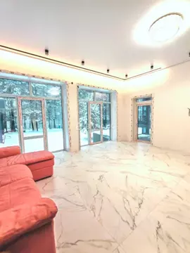 Дом в Иркутская область, Иркутский муниципальный округ, д. Карлук, ...