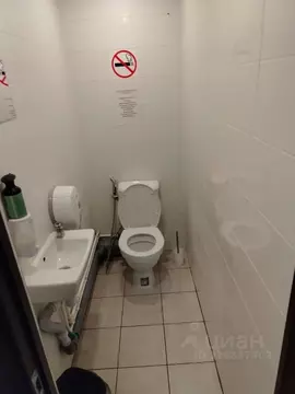 Помещение свободного назначения в Москва Черноморский бул., 17К2 (36 ...