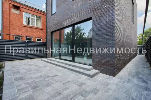 Дом в Краснодарский край, Краснодар Артиллерийская ул. (142 м)