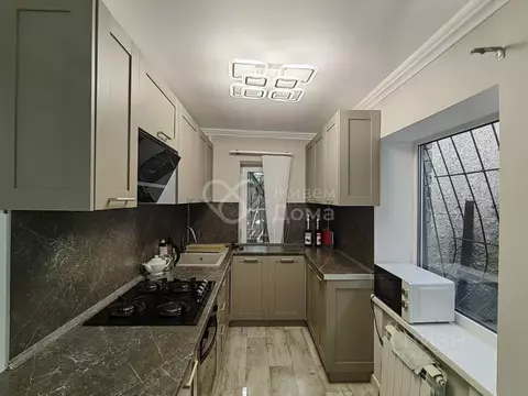 Дом в Волгоградская область, Волгоград ул. Щаденко, 30 (177 м)