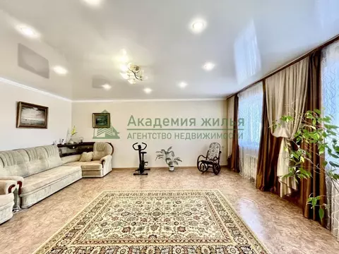 3-к кв. Саратовская область, Энгельс ул. Ленина, 2 (101.4 м)