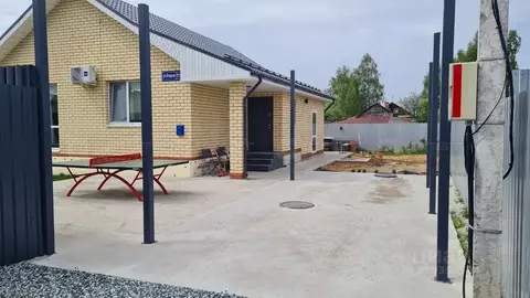 Дом в Татарстан, Лаишевский район, Большекабанское с/пос, с. Большие ...