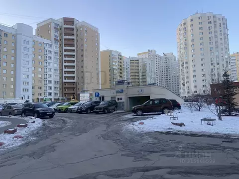 Гараж в Свердловская область, Екатеринбург Южный жилрайон,  (18 м)