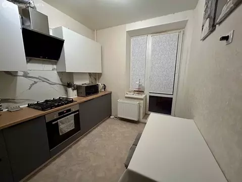 1-комнатная квартира: Волгоград, улица 70-летия Победы, 15 (33 м)