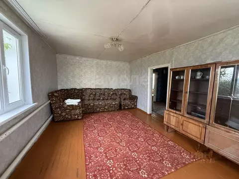 Дом в Оренбургская область, Соль-Илецкий муниципальный округ, с. ...