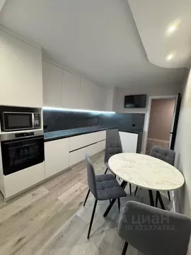 3-к кв. Тюменская область, Тюмень Широтная ул., 124 (85.6 м)