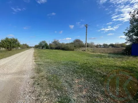 Участок в Крым, Черноморский район, Новоивановское с/пос, с. Хмелево ...