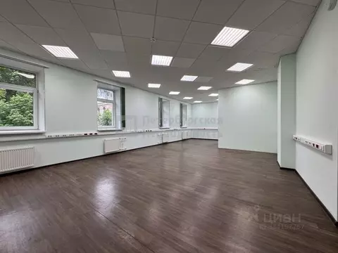 Офис в Санкт-Петербург Лесной просп., 19-21Ж (450 м)