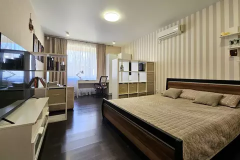 1-к кв. Краснодарский край, Краснодар Северный мкр, ул. Александра ...
