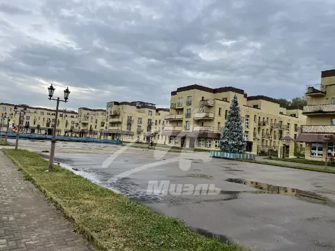 Продается 3-комнатная квартира