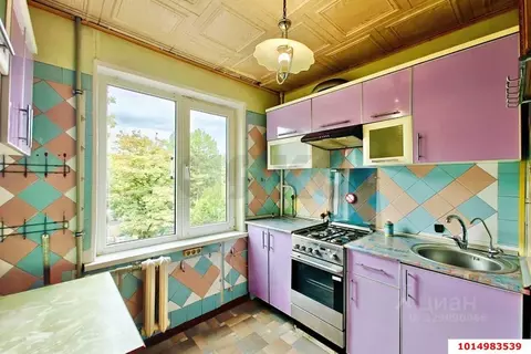 3-к кв. Краснодарский край, Краснодар ул. Гидростроителей (60.0 м)