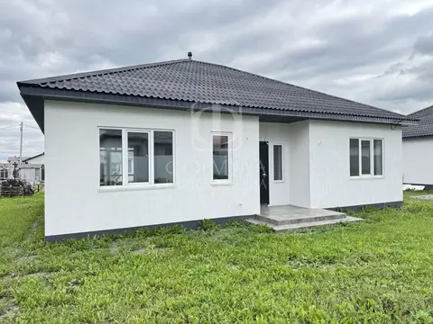 Дом в Свердловская область, Белоярский муниципальный округ, пос. ...