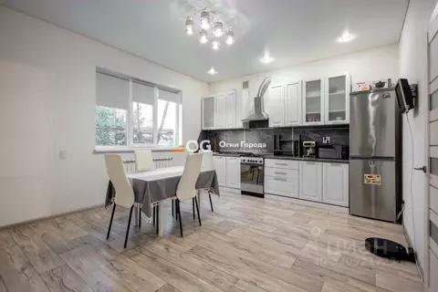 Дом в Брянская область, Брянский район, Глинищевское с/пос, д. Титовка ...