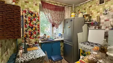 3-к кв. Вологодская область, Череповец Комсомольская ул., 37 (51.1 м)