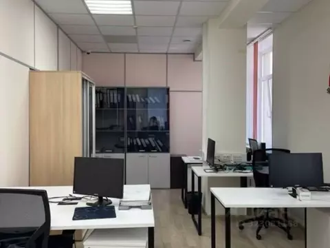 Офис в Москва Цветной бул., 30С1 (230 м)