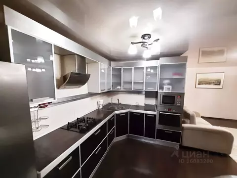 3-к кв. Свердловская область, Екатеринбург ул. Сыромолотова, 14 (80.0 ...