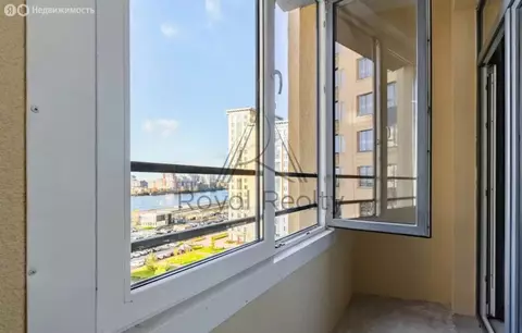 3-комнатная квартира: Санкт-Петербург, улица Дыбенко, 3 (93 м)