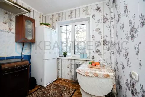 2-к кв. Омская область, Омск ул. 75-й Гвардейской Бригады, 8 (44.0 м)