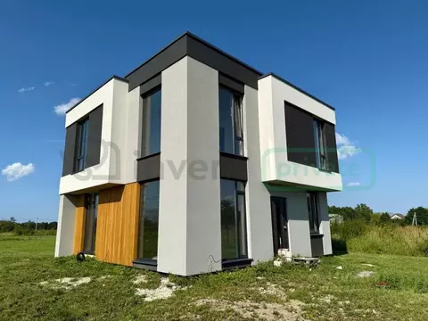 Дом в Калининградская область, Гурьевск Клубничка СНТ, ул. Центральная ...