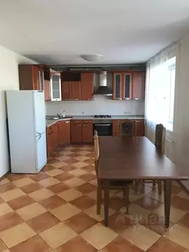 3-к кв. Калужская область, Калуга ул. Дзержинского, 1/46 (125.6 м)