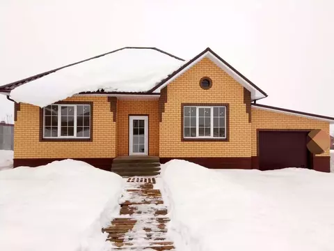 Дом в Белгородская область, Белгородский район, Тавровское с/пос, с. ...