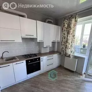 1-комнатная квартира: Калининград, улица Виктора Гакуна, 2 (39 м)