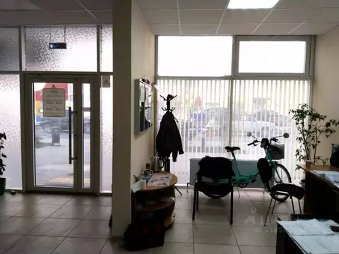 Помещение свободного назначения в Краснодарский край, Краснодар ул. ...