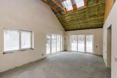 Дом в Тюменская область, Тюменский муниципальный округ, с. Перевалово, ...