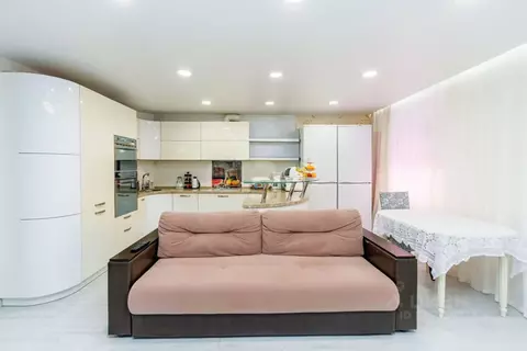 2-к кв. Тюменская область, Тюмень ул. Самарцева, 3А (75.2 м)